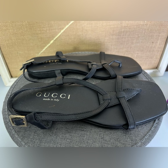 Gucci Black Leather Sandals, Size 40E EU (10 in US) - Picture 2 of 9